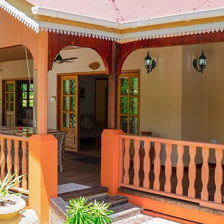 Casa De Leela Self Catering Guest House La Digue Exteriér fotografie